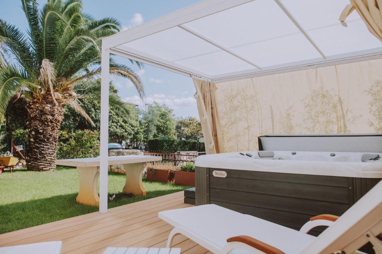Apartman Hola Novigrad  ภายนอก รูปภาพ