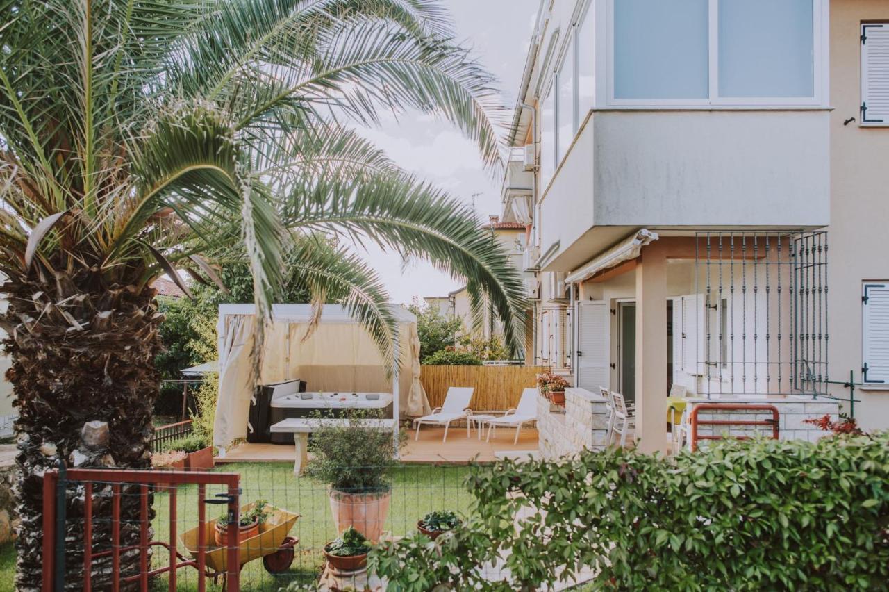 Apartman Hola Novigrad  ภายนอก รูปภาพ