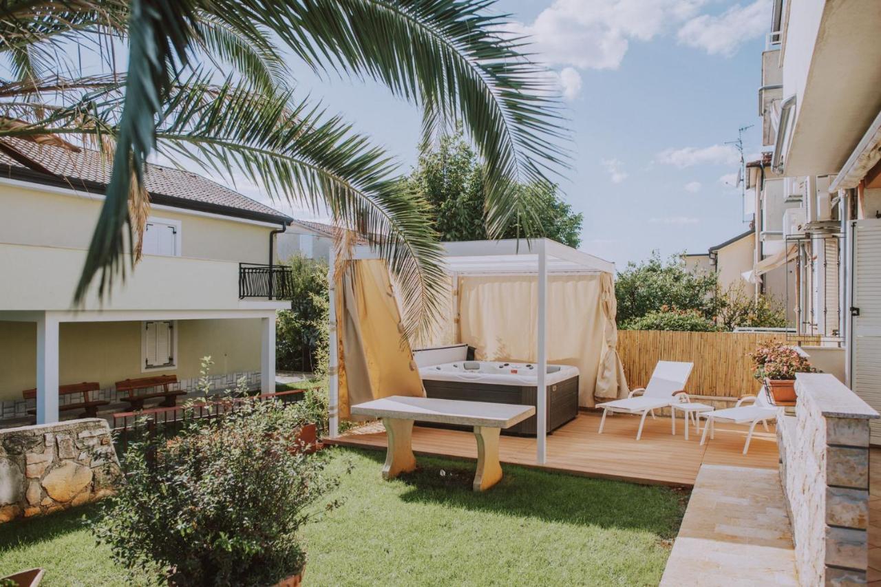 Apartman Hola Novigrad  ภายนอก รูปภาพ
