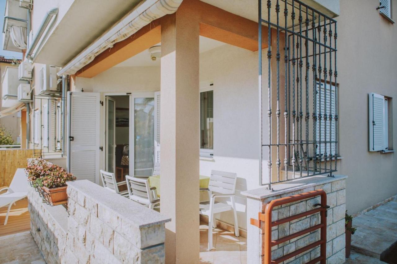 Apartman Hola Novigrad  ภายนอก รูปภาพ
